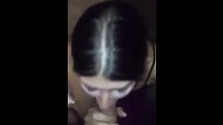 Muie si ejaculare pe fata