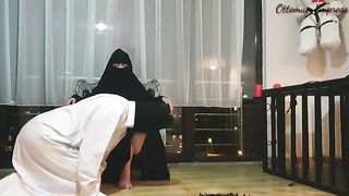 Turkish Mistress Aylin - Arab feet worship