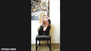 Turkish Mistress Aylin - footworship footjob cei pov clip