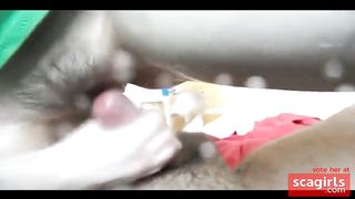 mentre li fidanzato la tromba.....