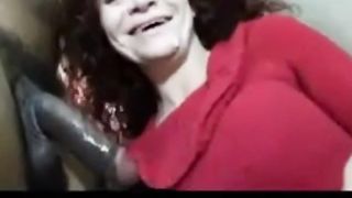 Mature Sucks BBC To Completion