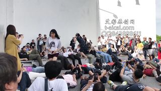 Chiaki Mayumura trample her fans