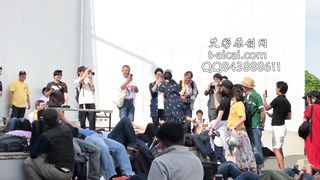 Chiaki Mayumura trample her fans