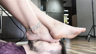 Dominant Femine - Tamara Dry Her Hair