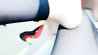 【冰姬女王】幸福的玩物（二）裸足踩橘子喂食，脚耳光深喉口水【43分钟】【标清】