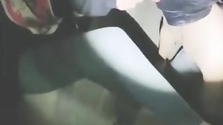 【小冉s】户外公园玩女奴和她对象【22分钟】