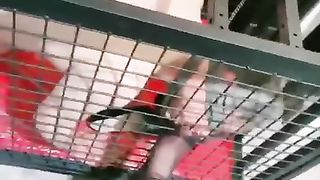 【无情大人】狗笼内调教舔脚狗【18分钟】【高清】