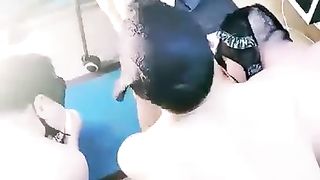 【蝴蝶s】美女脚下三条狗，耳光口水深喉洗脚饮料【31分钟】