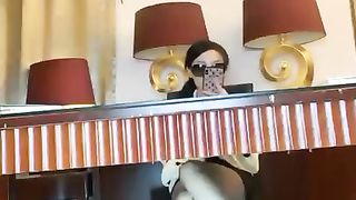 【苏曼s】办公桌下的凌辱【63分钟】