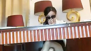 【苏曼s】办公桌下的凌辱【63分钟】