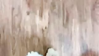 【绘子学姐】惩罚场提舔鞋，踩脸（官方已删）【27分钟】