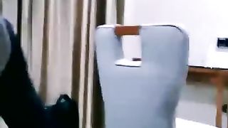 【阳光夫妻s】伺候女主酸奶沐足+咀嚼喂食【45分钟】