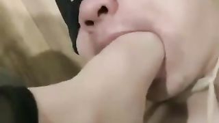 【虞姬s】极品车模黑丝虐贱狗，给我跪下！【75分钟】