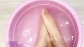 【美离子s】调教无优雅不恋足【44分钟】【高清】