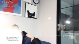 【凤仪亭】新人梦瑶s首部正片，踩踏 深喉 虐裆等