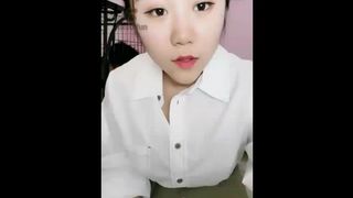 【雪儿s】圈养日常，遛狗，做狗饭，舔鞋底【34分钟】