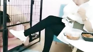 【雪儿s】圈养日常，遛狗，做狗饭，舔鞋底【34分钟】