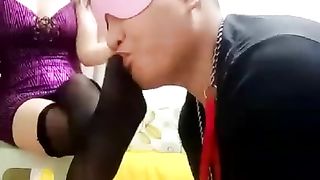 【贵阳s夏天】脏鞋底，踩，深喉，到求饶【35分钟】【高清】