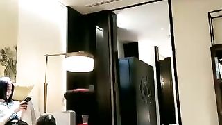 【黛颜s】维依黛颜暴力踢裆【32分钟】