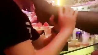 【京韵S】KTV玩男宠，抱着黑丝脚就是啃【23分钟】