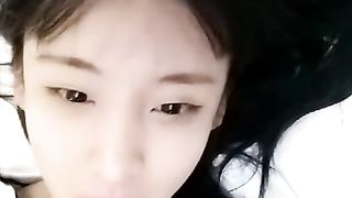 大学生rena被舔脚