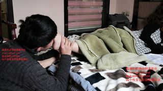 第五风格小敏在家中被舔脚