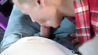 Deutsch Saugen Dick On The Train Ride