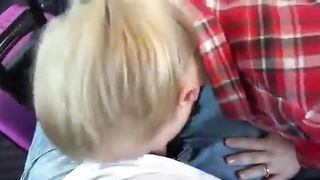 Deutsch Saugen Dick On The Train Ride