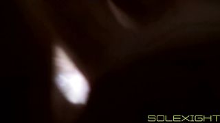 可爱模特高跟鞋水踩脸