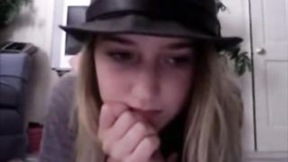 Awesome blonde webcam