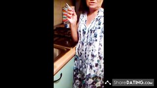 Suocera fuma prima della scopata.