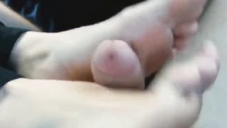 Very Beautiful Feet Doing Their Thing 2