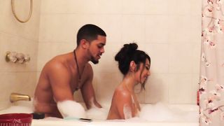 Empress Jennifer - Love at First Foot