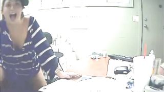 Married Chick Fucks Her Employee At Work