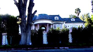 TheMeanGirls - High Voltage for High Arches