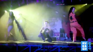 amateur nude stage concert 3