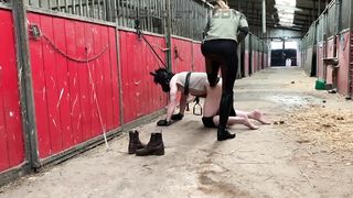 Die Sadistin - Dressurausbildung des BlackBootys Vol.2