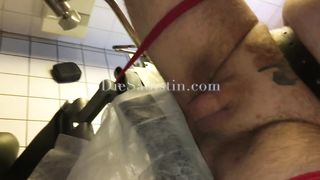 Die Sadistin - Schnipp Schnapp Vorhaut ab