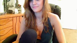 Pretty girl JILLING OFF