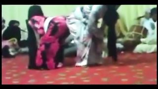 Omg! Thick Arab Women Twerking! (MUST WATCH)