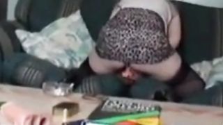 sexy glasgow milf toying and sucking cock