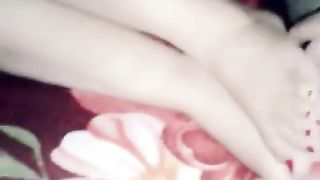 my milk in feet my girl