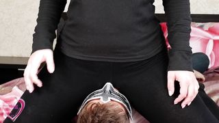 Facesitting Cum in his Mouth