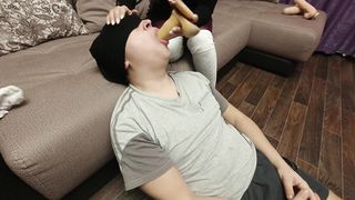 SLAVE BLOWJOB MISSTRESS Femdome