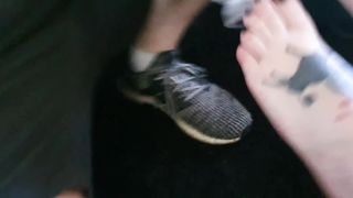 Take off my Stinky Sandles - Sweaty Feet for my Slave