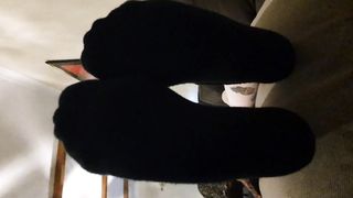 Get my Shoes off Slave