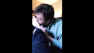 Amateur Dirty Soles Cleaning and Feet Worship