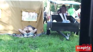 Young couple thought they could fuck at a concert unnoticed