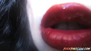 Red Lipstick Weakness