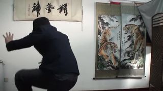 Chinese femdom headscissor 2